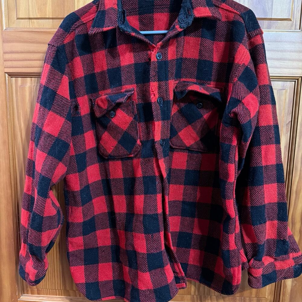 Beautiful Vintage Wool King Kole Red and Black Checkered Button Down Shirt